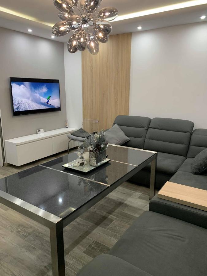 Prestige Line Apartament Daire Legnica Dış mekan fotoğraf